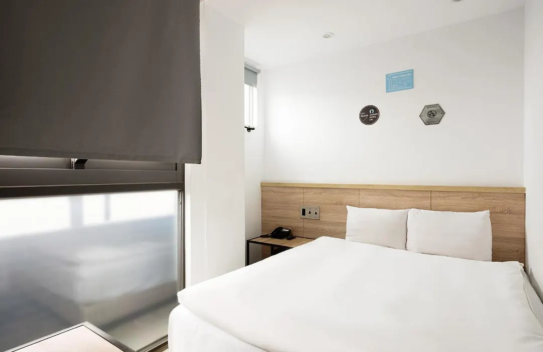 Chase Hotel-1